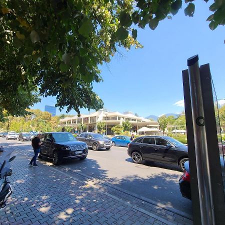 Heart Of Tirana Apartment Exterior photo