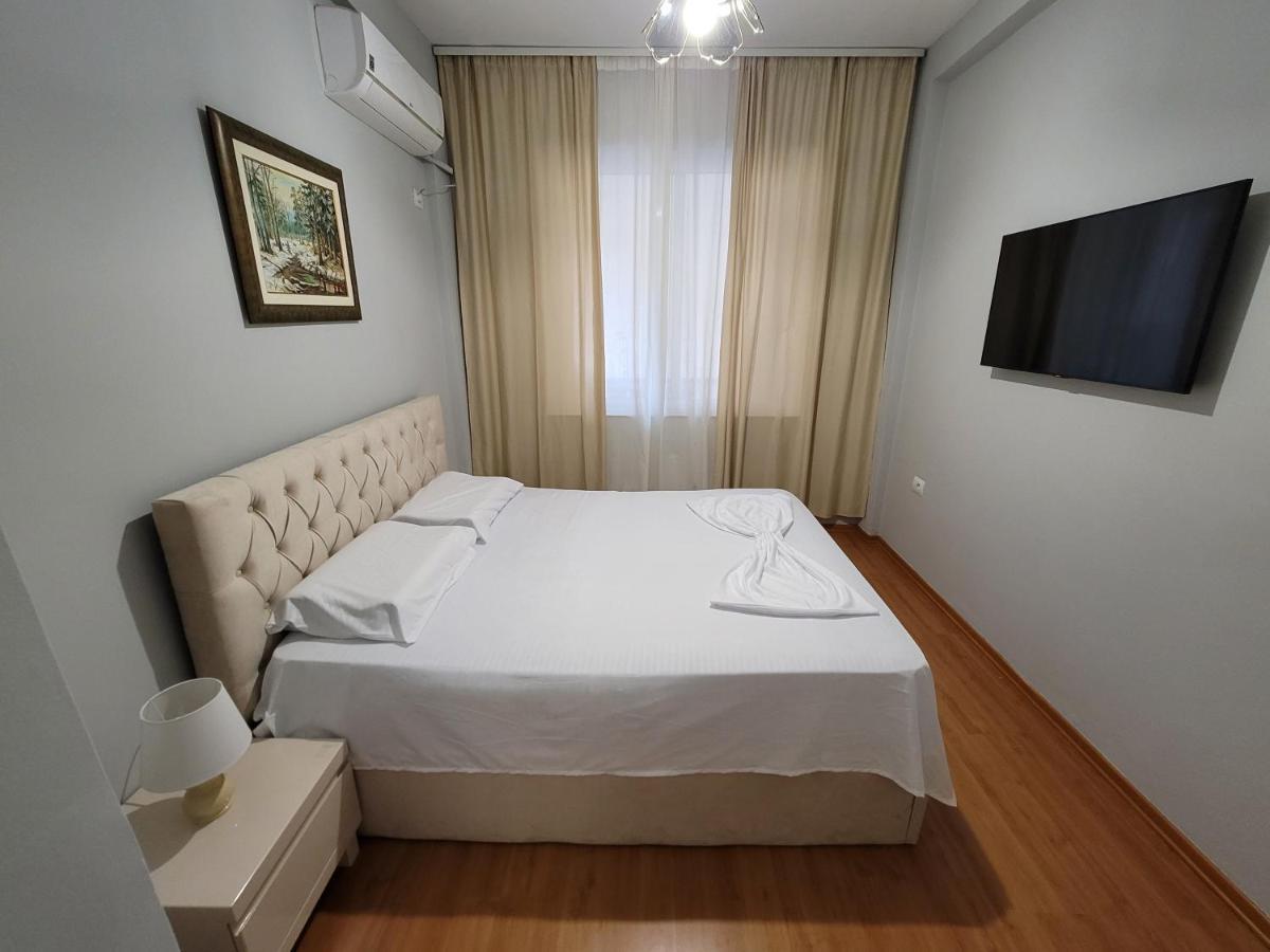 Heart Of Tirana Apartment Exterior photo
